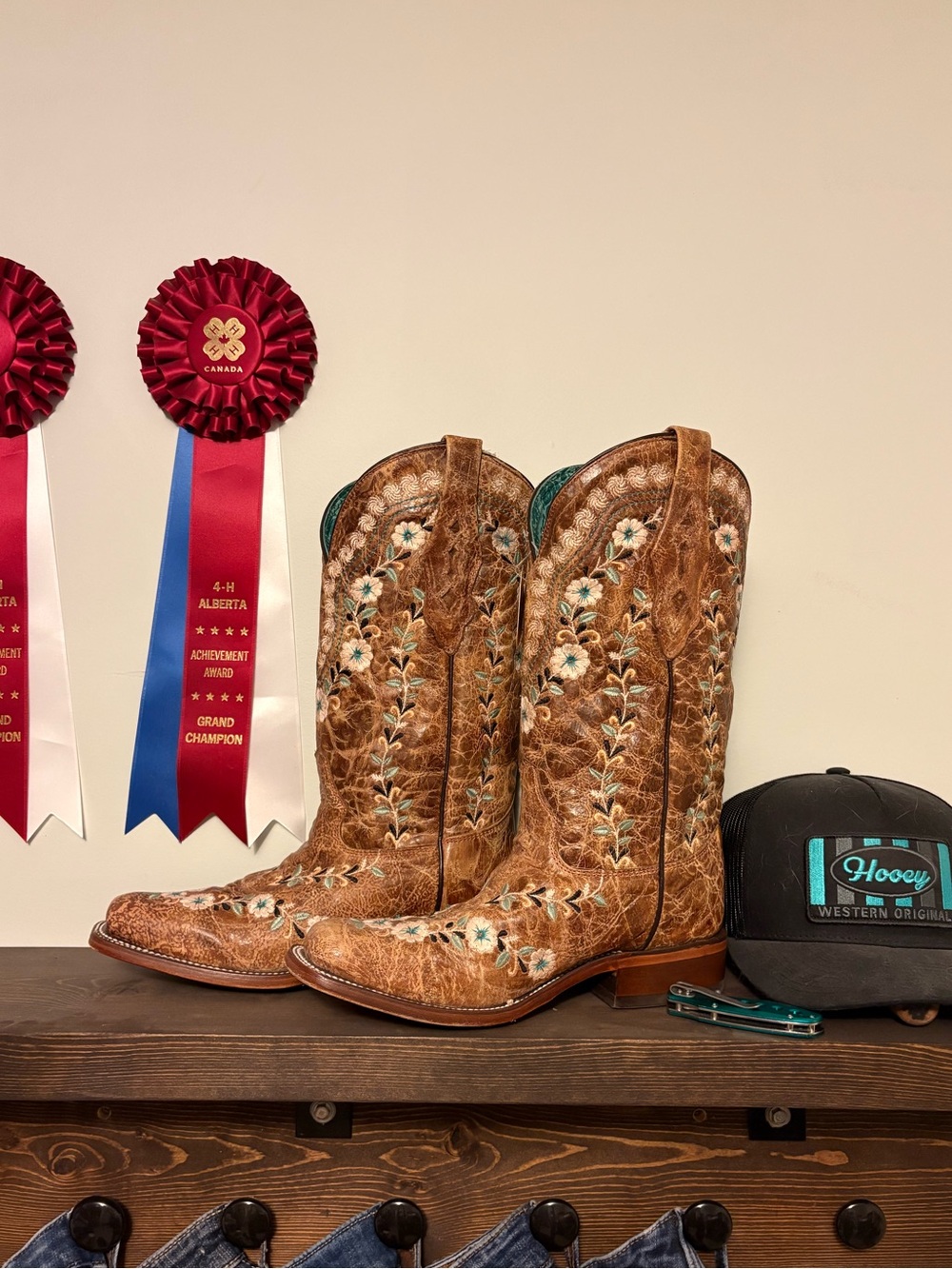 BNWT Corral cowboy boots